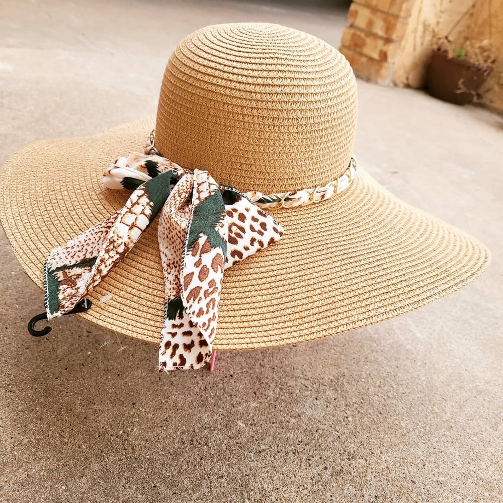 Ellen Tracy Sun Hat NWT - Picture 1 of 4